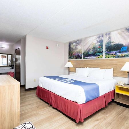 Days Inn By Wyndham Dayton Huber Heights Northeast Exterior foto